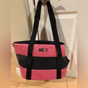 Carrying bag for small dog jysqua 10 pounds.